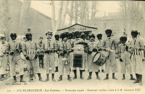 375. Aix-en-Provence. Le Corso. Harmonie royale. Ravanalo rendant visite à S.M. Carnaval XXII : [carte postale] / Jaussaud, E.