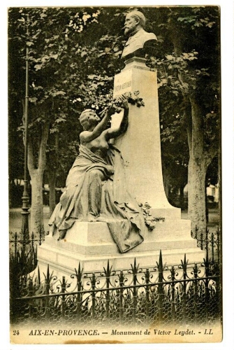 24. Aix-en-Provence. Monument de Victor Leydet : [carte postale]