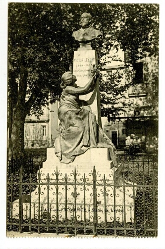9. Aix-en-Provence. Statue de Leydet : [carte postale]